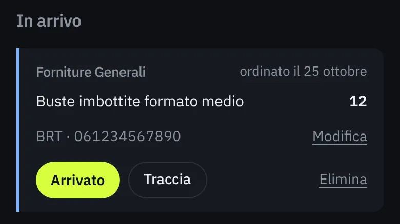 Un ordine in arrivo con il numero di spedizione e i tasti Arrivato e Traccia.